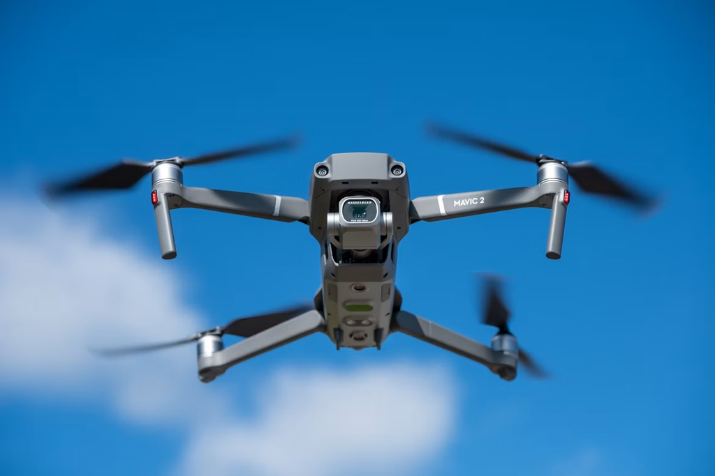 DJI Mini 5 Pro vs DJI Air 3S : lequel choisir pour l'Afrique ?
