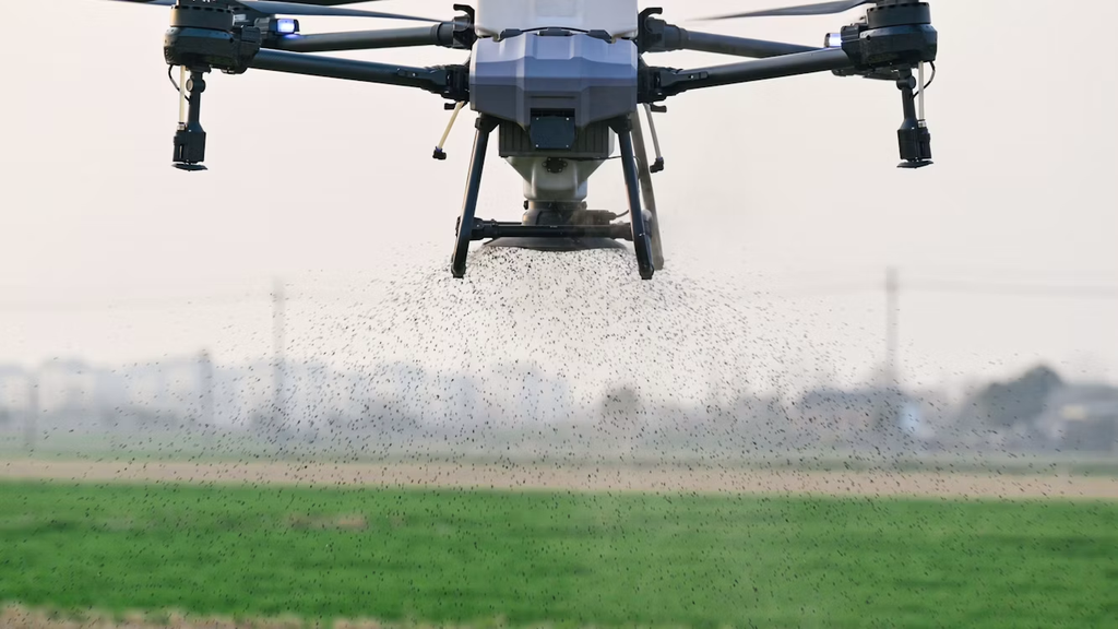 Les meilleurs drones agricoles pour l'Afrique : la gamme DJI Agras expliquée
